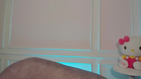 IG nattichips online show from 30, 1, 2025