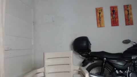 Stella Mcqueen online show from 4, 1, 2025