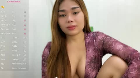 Shuvee Keiko Half Japanese  Half Pinay online show from 7, 2, 2026