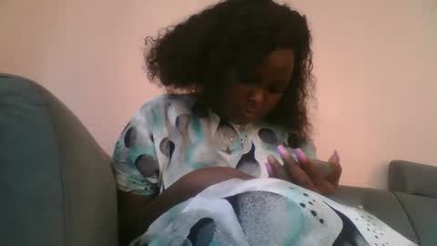 naughti_garlie online show from 3, 2, 2026