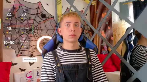 Christopher  Chris online show from 16, 10, 2025