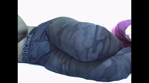 candy online show from 12, 10, 2025