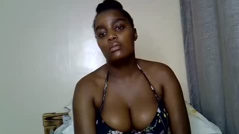 Snapshot of naughty_booby chatting on 1, 7, 2026 Bettybooby online show from 1, 7, 2026