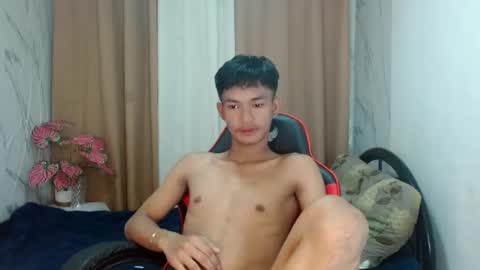Snapshot of naughty_cy chatting on 24, 6, 2026 itzme cyril online show from 24, 6, 2026