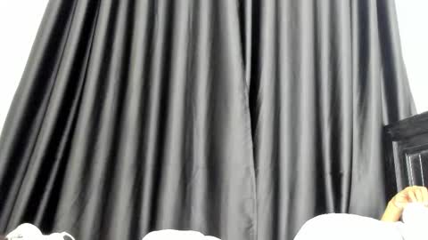 Snapshot of naughty_dreamss chatting on 5, 2, 2026 naughty_dreamss online show from 5, 2, 2026