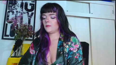 Em  please help me reach 100 thumbs up 3 online show from 21, 4, 2026