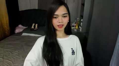 emma online show from 24, 4, 2026