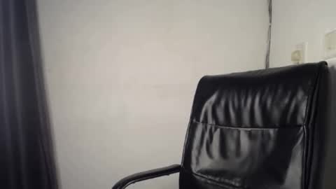 Zoey online show from 21, 11, 2025