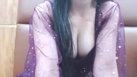 Snapshot of naughty_love489696 chatting on 4, 3, 2025 riya online show from 4, 3, 2025