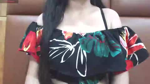 Snapshot of naughty_love489696 chatting on 21, 9, 2025 riya online show from 21, 9, 2025