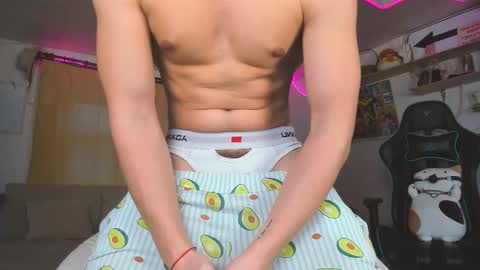 Snapshot of naughty_nik43 chatting on 5, 3, 2025 Nik online show from 5, 3, 2025