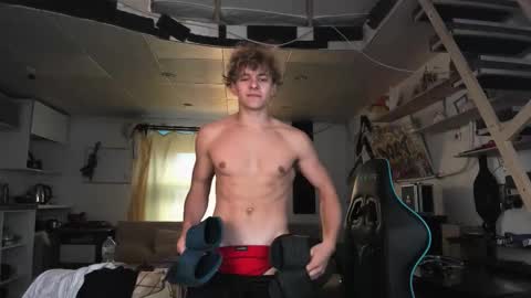 Snapshot of naughty_nik43 chatting on 29, 9, 2025 Nik online show from 29, 9, 2025