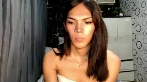 Snapshot of naughty_princess24 chatting on 27, 5, 2026 Ariela online show from 27, 5, 2026