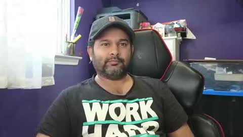 Snapshot of naughtydesicock chatting on 6, 1, 2025 sakhtlaundaz online show from 6, 1, 2025