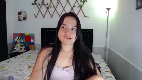Snapshot of naughtygirl_mmm chatting on 20, 6, 2026 Valeria online show from 20, 6, 2026
