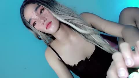 Snapshot of naughtygirlintown chatting on 5, 3, 2025 Mariella online show from 5, 3, 2025