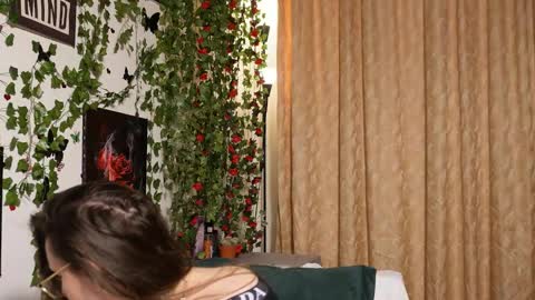 Mya Alexya online show from 19, 10, 2025