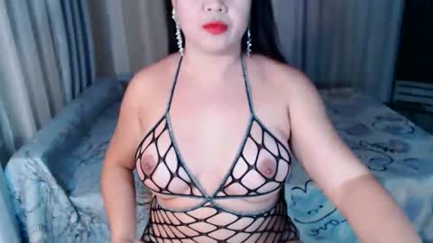 naughtyhotshirley online show from 6, 3, 2026