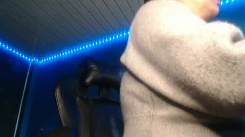 Snapshot of naughtyhotsquirt chatting on 15, 6, 2026 Kimberly online show from 15, 6, 2026