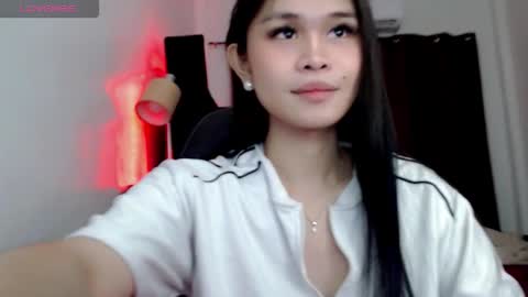 your girlfriend mira online show from 20, 9, 2025