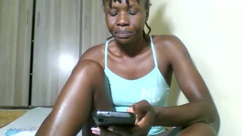 Snapshot of naughtyviv chatting on 11, 10, 2025 naughtyviv online show from 11, 10, 2025