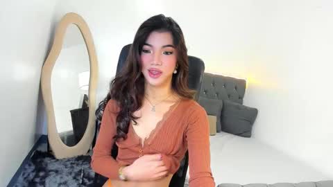 Snapshot of naughtyvixennova chatting on 30, 9, 2025 Cassie online show from 30, 9, 2025