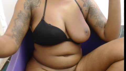 naughtyxpussyx online show from 19, 1, 2026