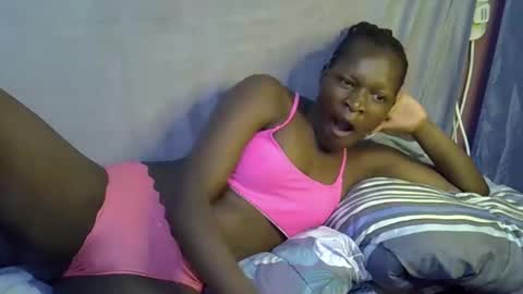 Snapshot of navy_kaia chatting on 9, 4, 2026 sexylover online show from 9, 4, 2026