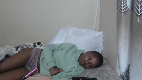 nawtylarissa_ online show from 29, 10, 2025