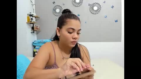 nay_and_aleja online show from 16, 9, 2025