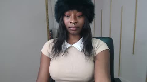 Snapshot of nayariskaya chatting on 5, 5, 2026 Nayaris 3 online show from 5, 5, 2026