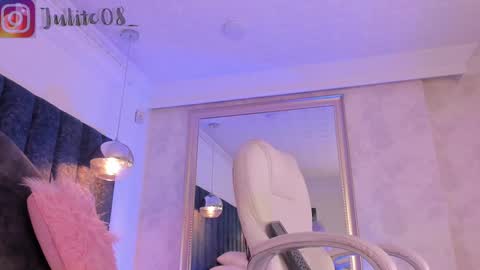 Snapshot of naylapot_ chatting on 10, 1, 2025 Juli online show from 10, 1, 2025