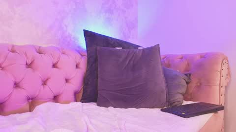 Snapshot of naylapot_ chatting on 17, 1, 2025 Juli online show from 17, 1, 2025