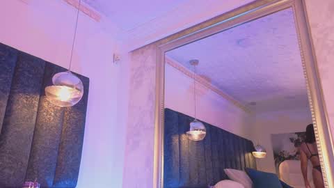 Snapshot of naylapot_ chatting on 31, 1, 2025 Juli online show from 31, 1, 2025