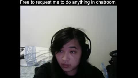 Snapshot of nayutafd chatting on 15, 9, 2025 nayutafd online show from 15, 9, 2025