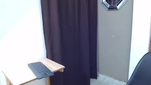 NAZPER online show from 12, 4, 2026