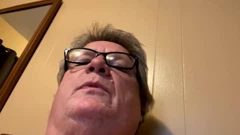 Snapshot of ne_1_4_69_ chatting on 7, 11, 2025 Dom online show from 7, 11, 2025