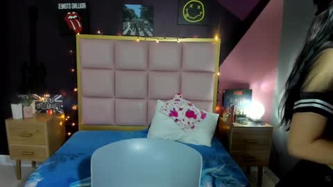 Snapshot of nebuvillalba chatting on 23, 12, 2024 Nebu latina online show from 23, 12, 2024