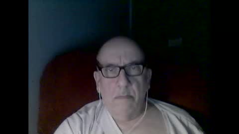 Snapshot of needlesslove chatting on 6, 1, 2026 Tom online show from 6, 1, 2026