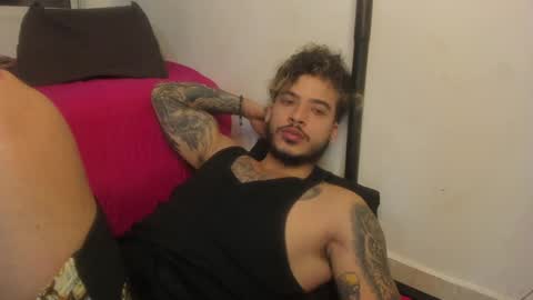 Snapshot of neeii chatting on 28, 1, 2025 Nei turn green online show from 28, 1, 2025