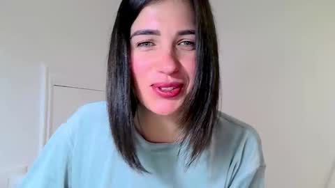 Snapshot of neferutt chatting on 5, 11, 2025 Neferutt online show from 5, 11, 2025