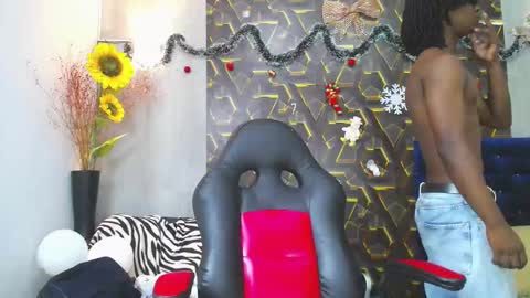 Snapshot of negga_cum chatting on 3, 12, 2025 NEGGA online show from 3, 12, 2025