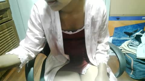 nelia_84 online show from 15, 7, 2026