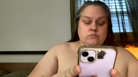 Nellie Atlas online show from 17, 2, 2025