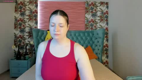 Snapshot of nelliebev chatting on 1, 5, 2026 Nellie online show from 1, 5, 2026