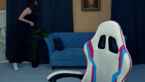 Nelli online show from 6, 3, 2026