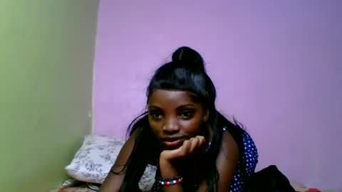 Snapshot of nelly_ebony5 chatting on 21, 6, 2026 nelly_ebony5 online show from 21, 6, 2026