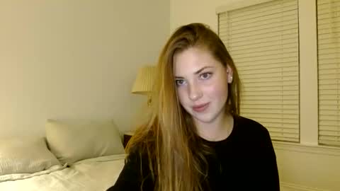 Snapshot of nenababyyy chatting on 21, 12, 2025 nenababyyy online show from 21, 12, 2025