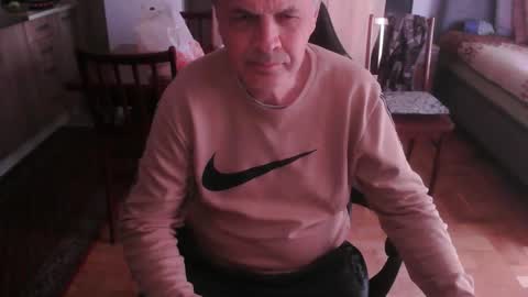 Snapshot of neno89654 chatting on 8, 3, 2026 neno89654 online show from 8, 3, 2026