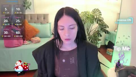 Sarah  online show from 20, 12, 2025